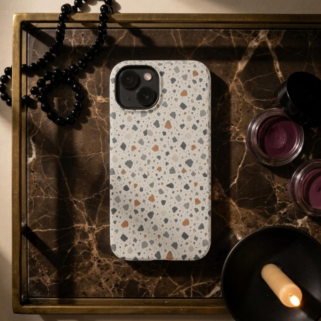 Iphone phone case mockup in Dynamic Mockups